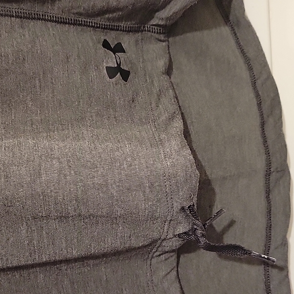 NWOT Under Armour long threadborne long sleeve lightweight hoodie sz M - Picture 2 of 4